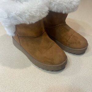 Cozy Brown Faux Fur Lined Boots